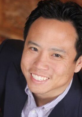 Experienced medical imaging professional speaking at the SIIM Annual Meeting, showcasing innovations in AI and imaging technology for radiology and healthcare.