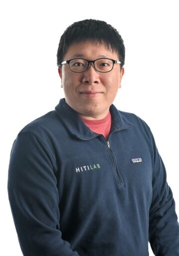 Frank Li, PhD presenting at SIIM Annual Meeting, showcasing advancements in medical imaging, AI, and healthcare technology.