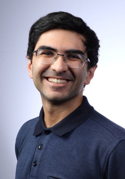 Portrait of Gustavo Lischinsky Moreno, a speaker at the SIIM Annual Meeting, showcasing expertise in medical imaging and informatics.