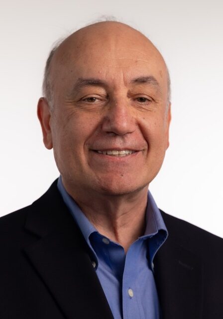 Senior researcher Berkman Sahiner, PhD, presenting at the SIIM Annual Meeting on medical imaging innovations.